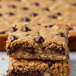 Oatmeal Chocolate Chip Bars